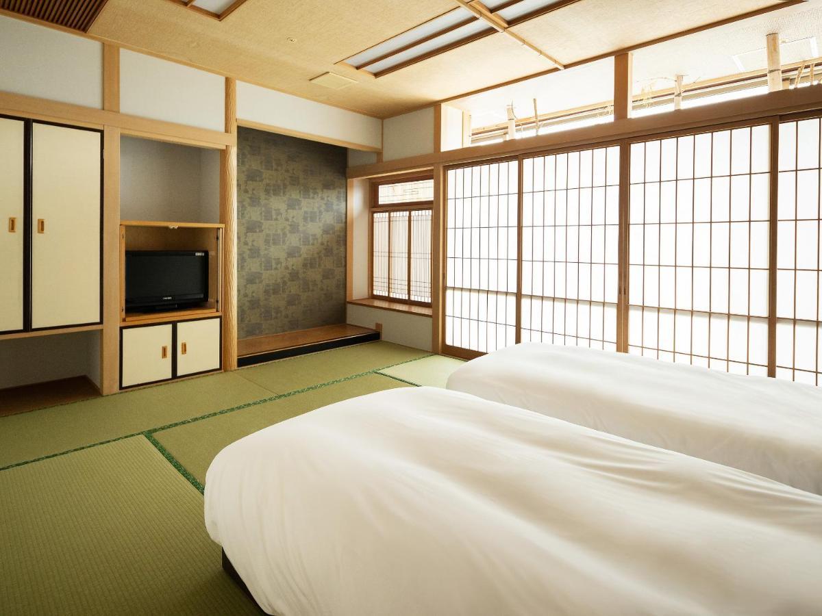 Hotel Sakura Ureshino Esterno foto