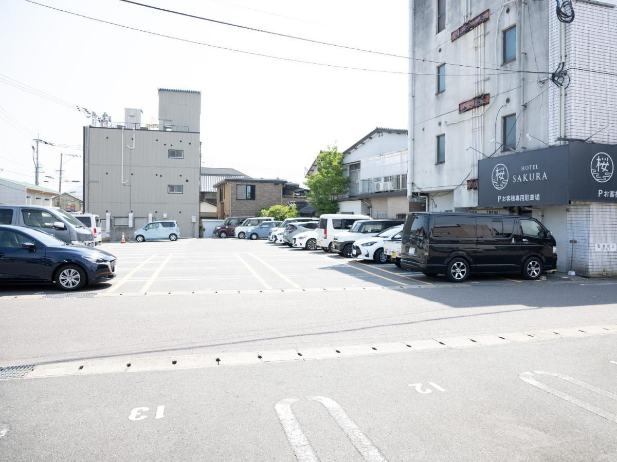 Hotel Sakura Ureshino Esterno foto